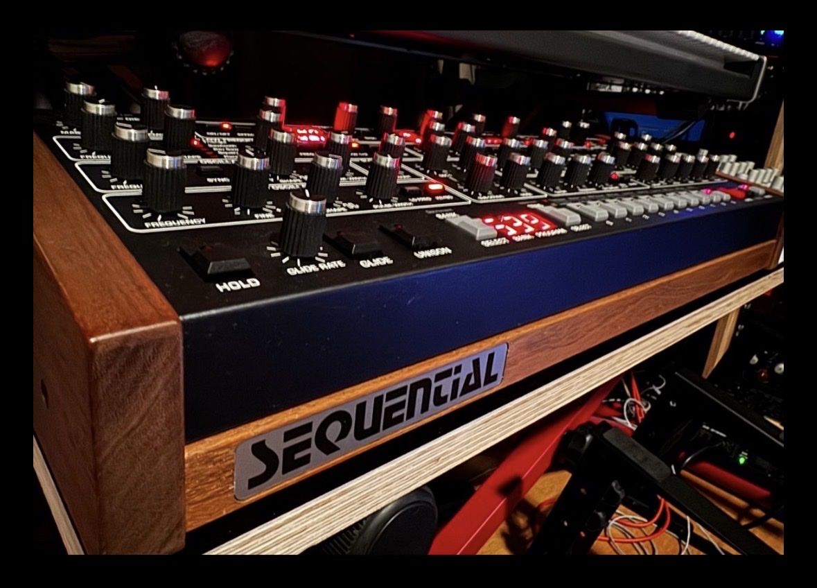 Sequential Musikinstrumente: Sequential Prophet 6 Desktop Synthesizer – Gebraucht aus Zürich von 1cut2