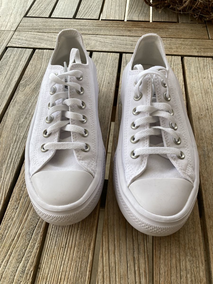 Converse Scarpe da donna: Converse Allstar Damen Grösse 38 – Usato da Niederdorf venduto da Anderlemon 1