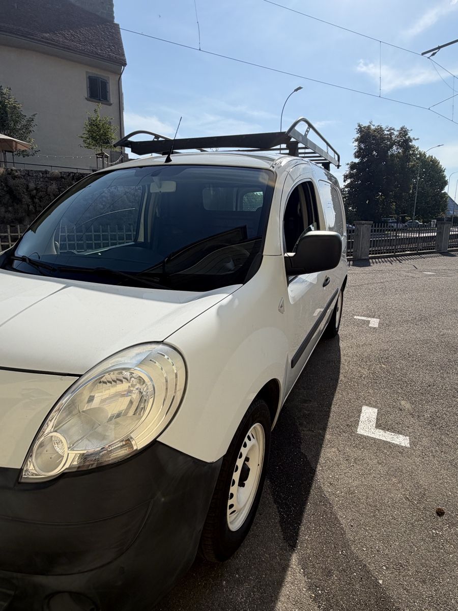 Renault Véhicules utilitaires: Renault Kangoo 1.6 – D'occasion à Niederbipp par cai_5hsf 1