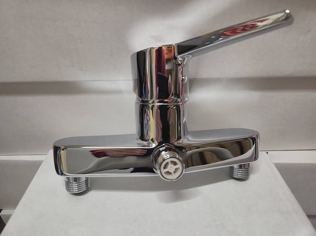 Kwc Docce: KWC MODICO 2 Dusche – Nuovo e nell'imballaggio originale da Hendschiken venduto da danimonti1979