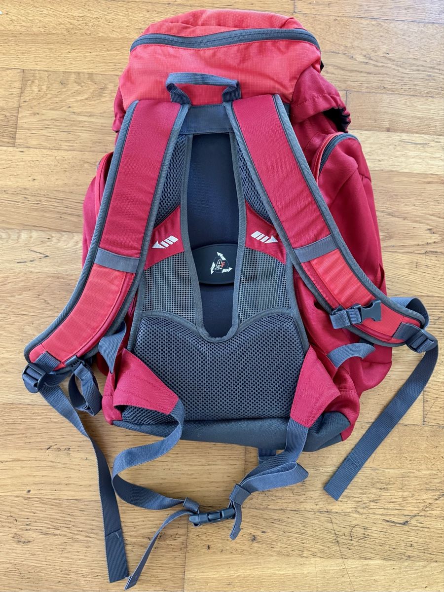 Mckinley Sacs à dos: McKinley Wanderrucksack Mistral 28 – Neuf (Voir description) à Dierikon par FraeuleinMaus17 2