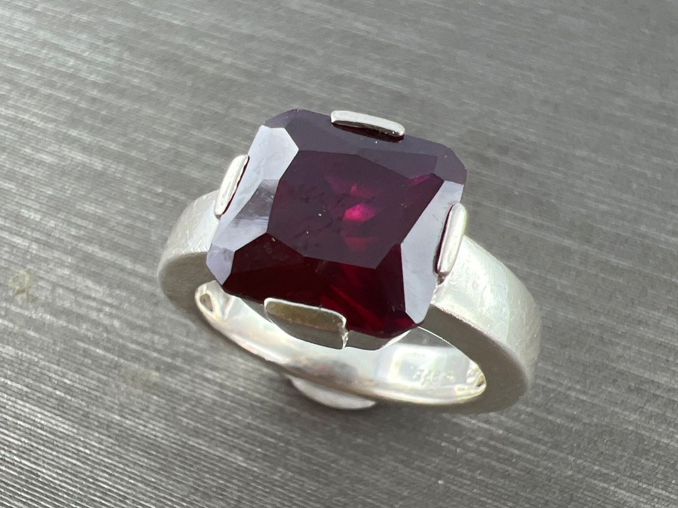 Anelli: Ring 925 Silber – Usato da Niederuzwil venduto da leo_8857