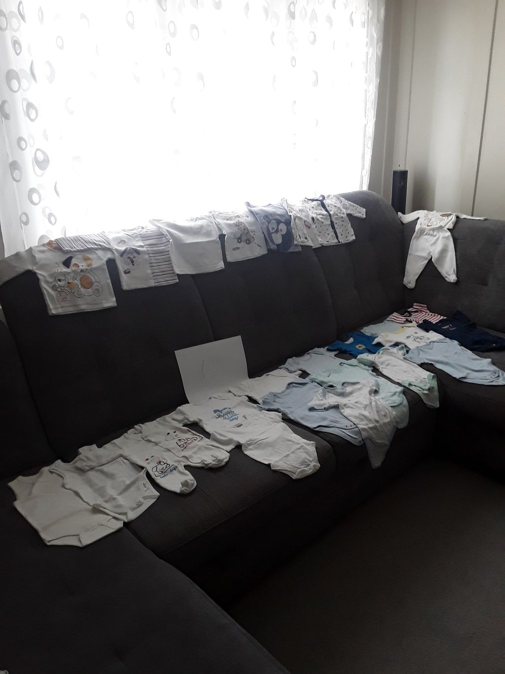 Lotti & Set di vestiti: Baby kleider set grösse 62 – Nuovo (secondo la descrizione) da Appenzell venduto da Bal.g 1