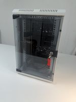 Kleiner Serverschrank mit Lüfter, abschliessbar