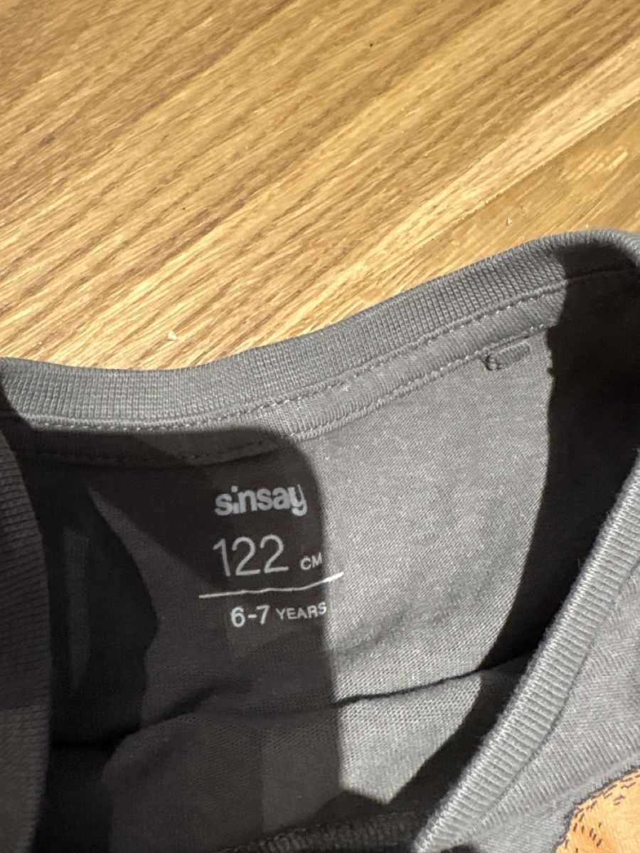 Camicie, T-shirt & Polo: Jungen Oberteile 122 – Usato da Birrhard venduto da kristiii 1
