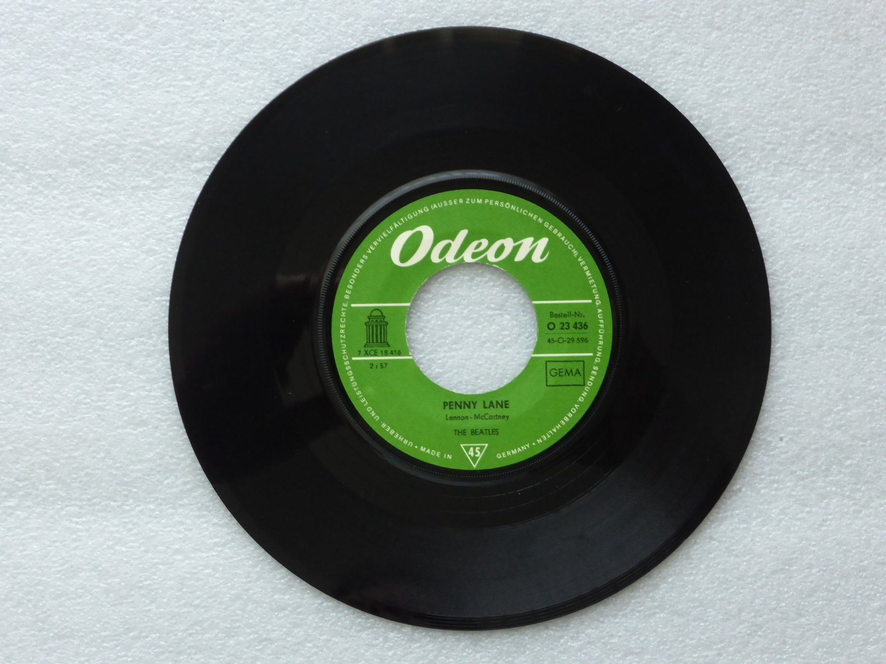 Schallplatten: Vinyl Single   THE BEATLES – Gebraucht aus Küssnacht am Rigi von Mondkinder 2