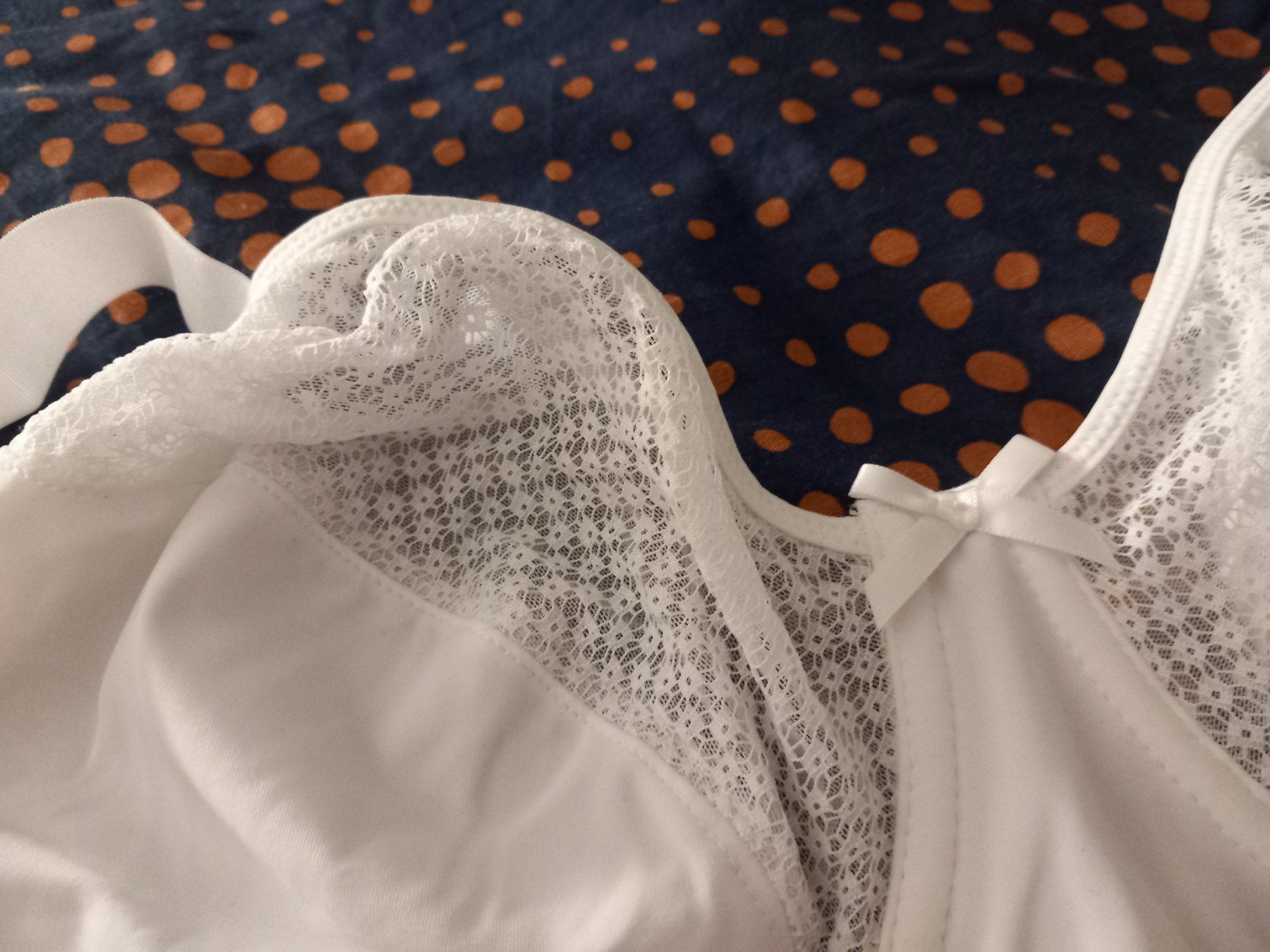 Sonstige Unterwäsche: 1 soutien gorge blanc(Neuf) – Neu (gemäss Beschreibung) aus Miecourt von Marly1 3