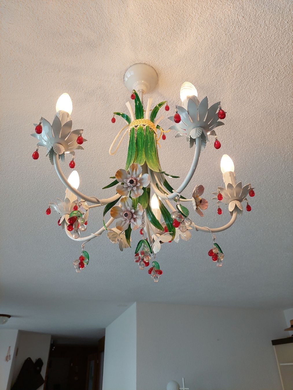 Lampadari & plafoniere: Vintage Blumige Deckenlampe, Kronleuchter – Usato da Brunnen venduto da Livianda 4