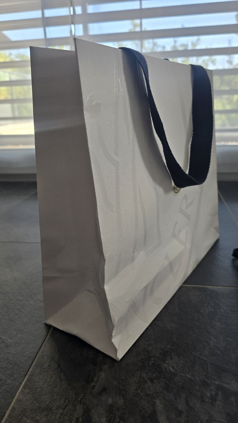 Borse: Moncler Tragtasche und Beutel - Original aus Gstaad – Usato da Worblaufen venduto da Maeder14B 1