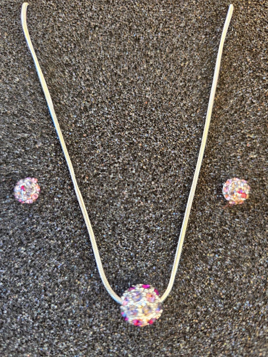 Orologi: Schmuckset rosa mit Uhr – Nuovo e nell'imballaggio originale da Würenlos venduto da sul_cm8q 2