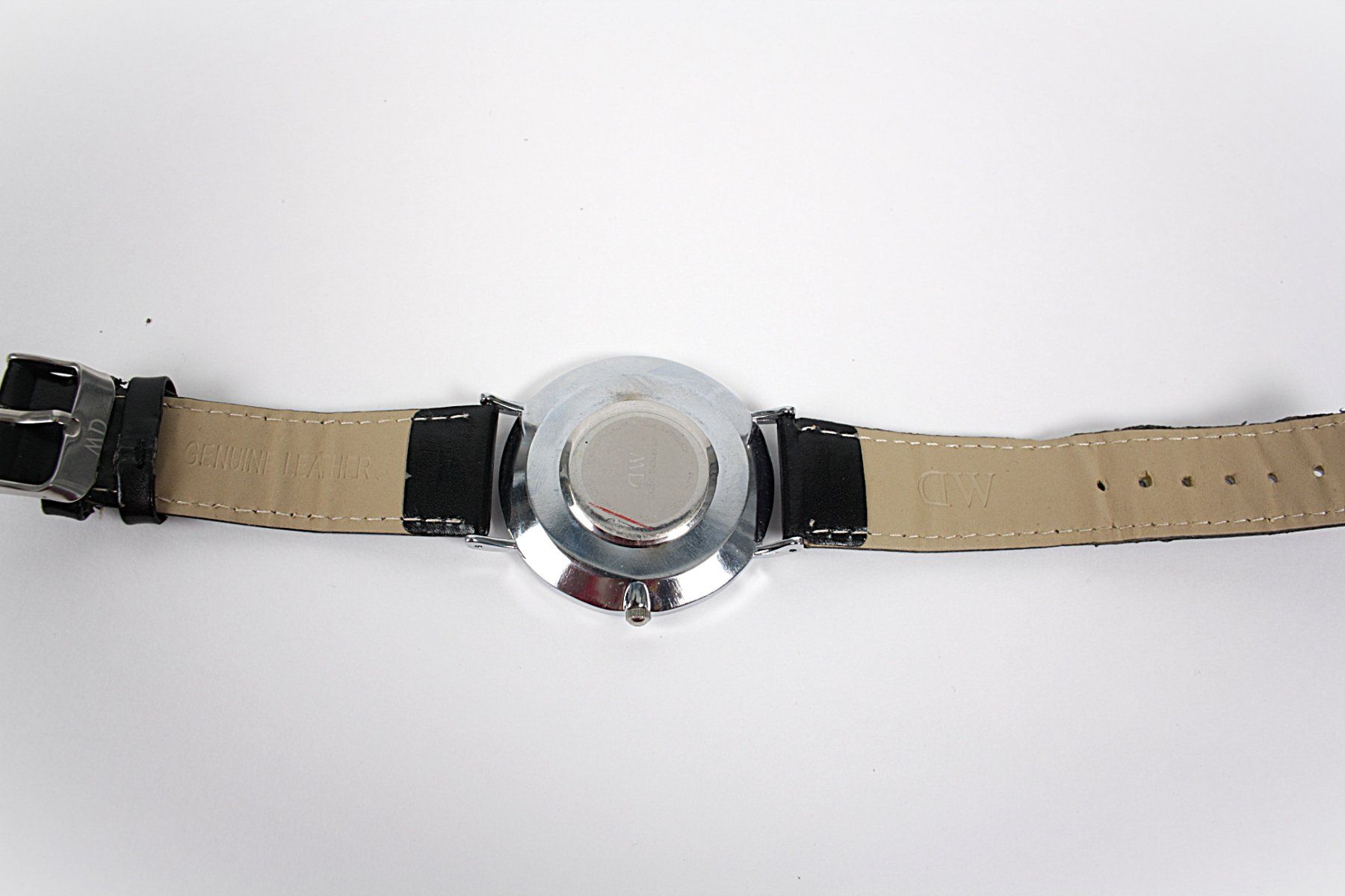 Daniel Wellington Montres: DANIEL WELLINGTON Herrenuhr – D'occasion à Zollikofen par Restwert_Zollikofen 9