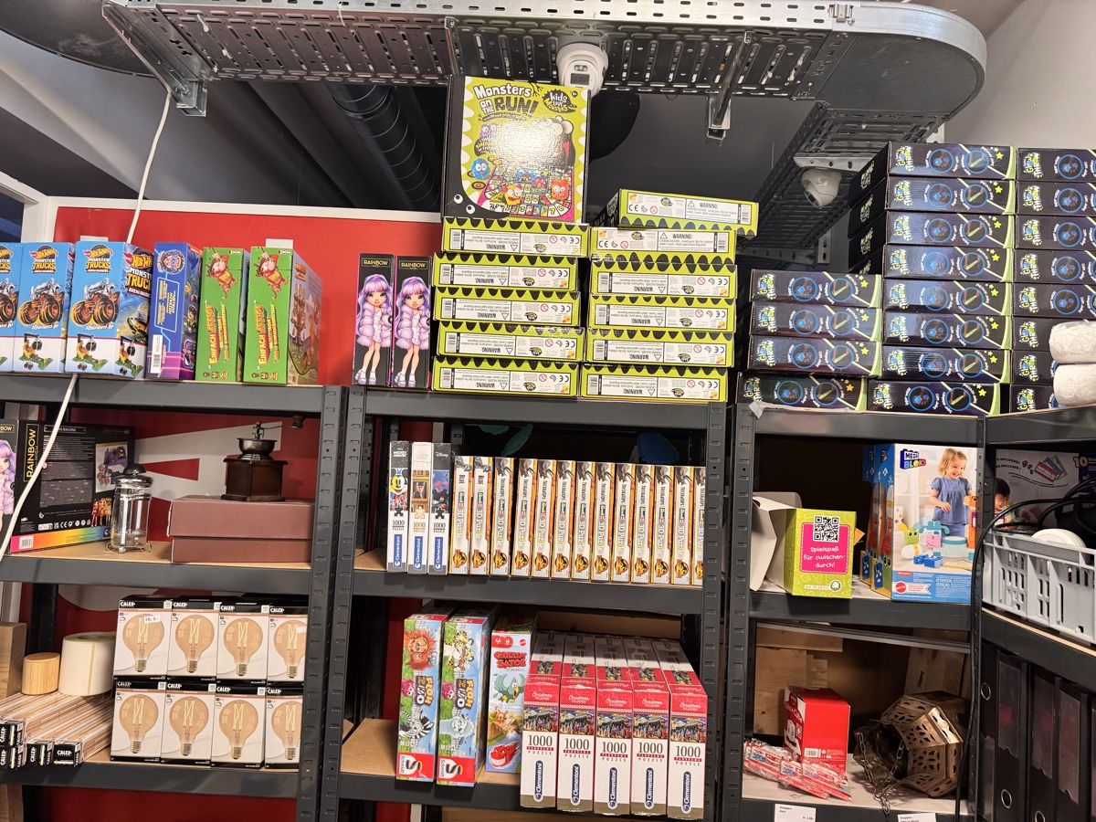 Giochi: Über 60 neue Spiele – Nuovo e nell'imballaggio originale da Luzern venduto da sinni