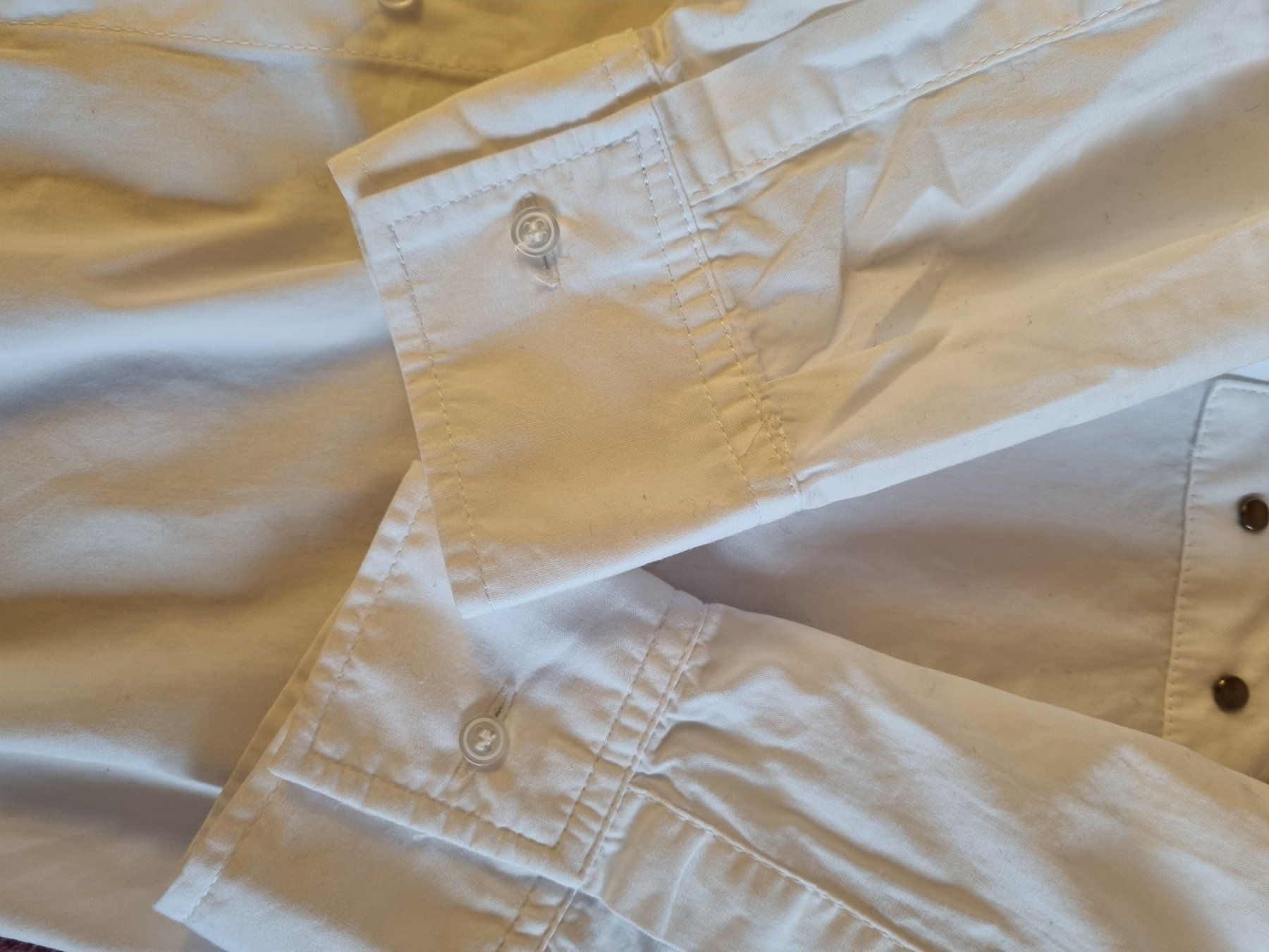 Zara Camicette: ZARA Oversized Hemd, Xs – Nuovo (secondo la descrizione) da St Gallen venduto da vir_5kgt 7