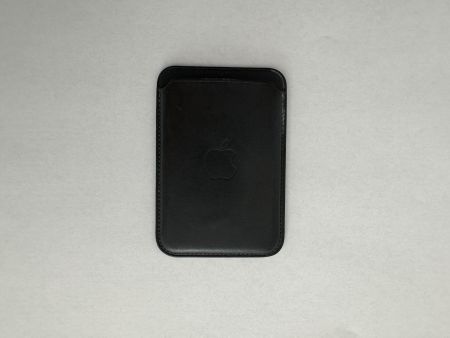 Apple iPhone Leather Wallet mit MagSafe – Midnight/Schwarz