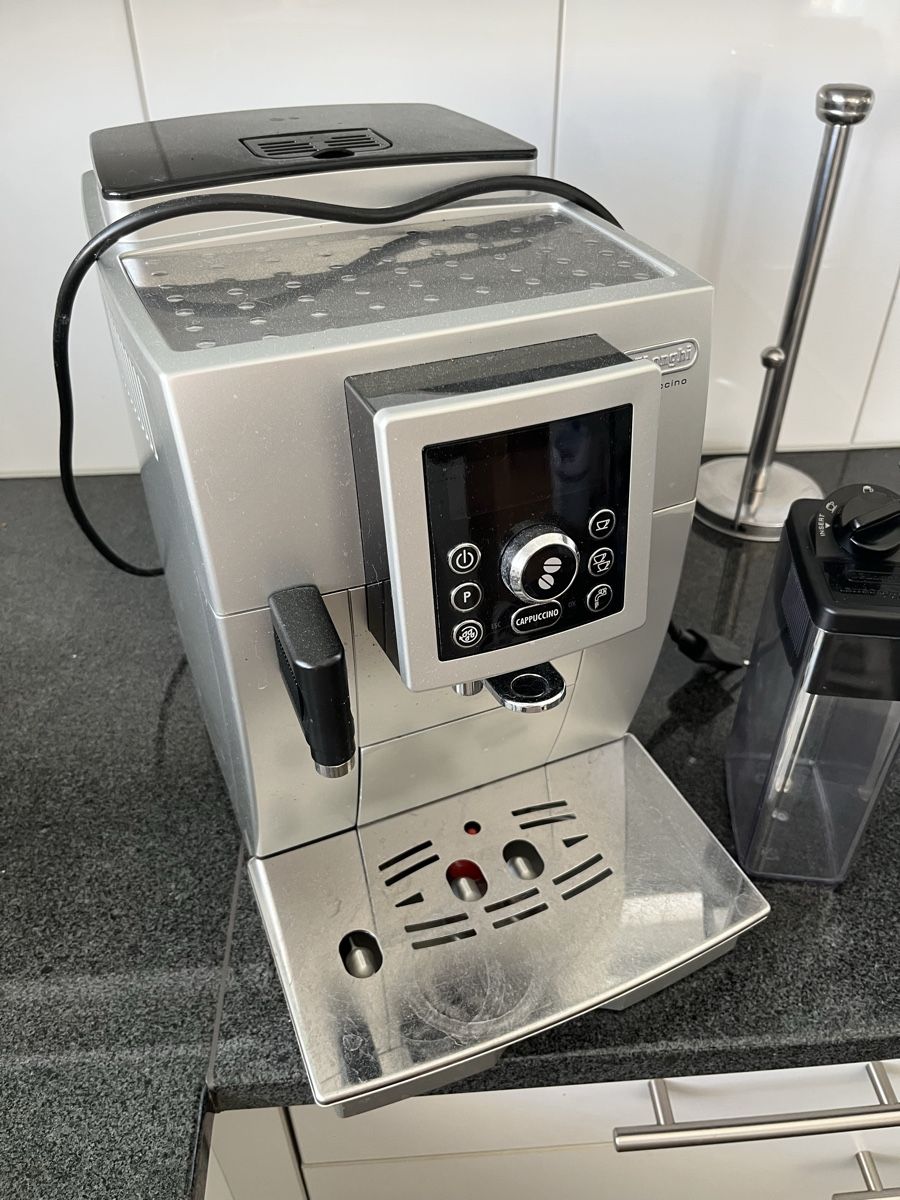 De'Longhi Macchine per caffè & Macchine per espresso: Kaffemaschine – Usato da Bülach venduto da Zuerichick