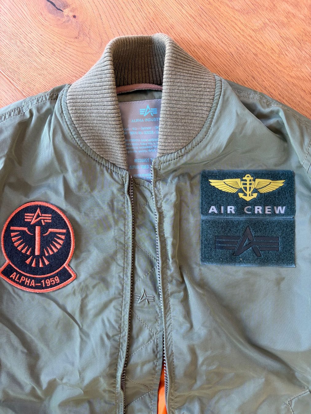 Alpha Industries Giacche: Alpha Industries Bomber Jacke – Nuovo (secondo la descrizione) da Volketswil venduto da las_yx59 1