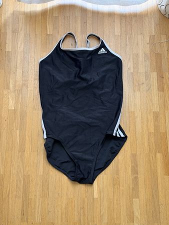 Maillot de bain Adidas noir une pièce 