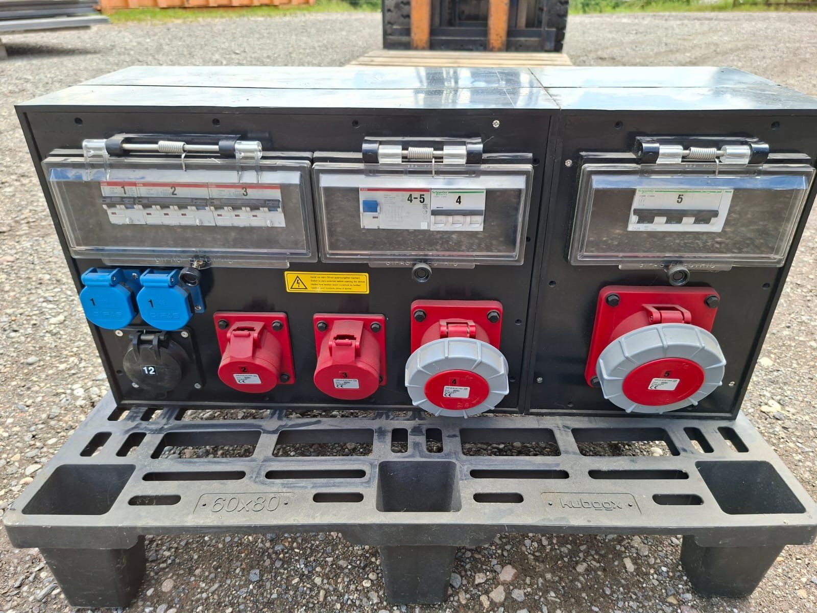 Alimentazione elettrica: Stromverteiler / Elektrokasten – Nuovo (secondo la descrizione) da Sigigen venduto da Arnika011