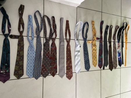 18 Krawatten Rarität SCHNÄPPLI