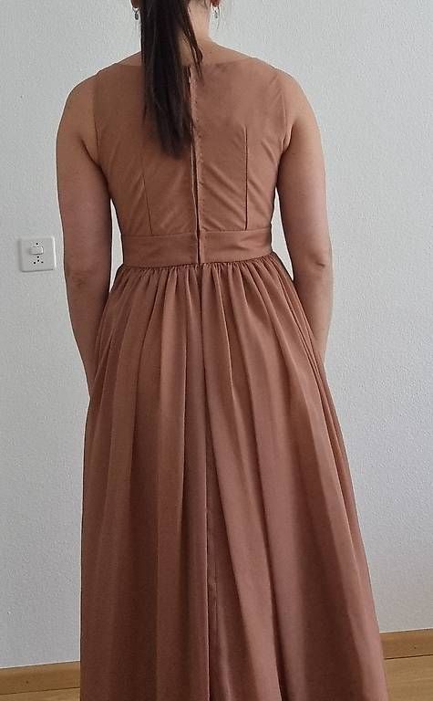 Kleider: Fest- / Abendkleid, Gr. 34/XS – Gebraucht aus Basel von cmattich 2
