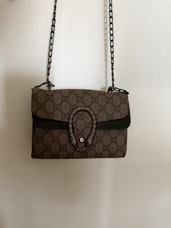 Mega coole Handtasche Gucci Canvas Kette Damen braun