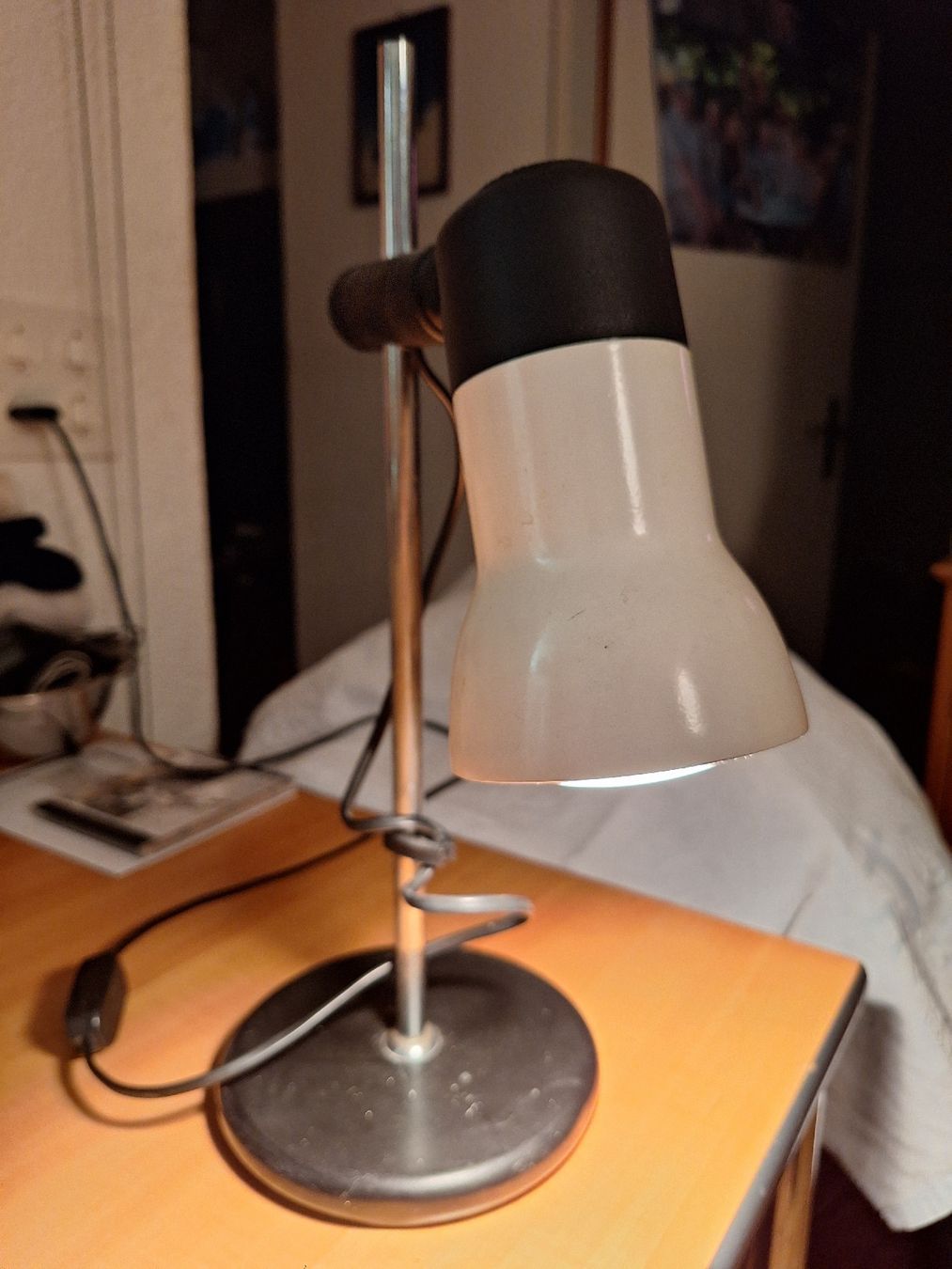Lampade: ANTIKE BÜROLAMPE – Usato da Niederwangen BE venduto da pfiff02