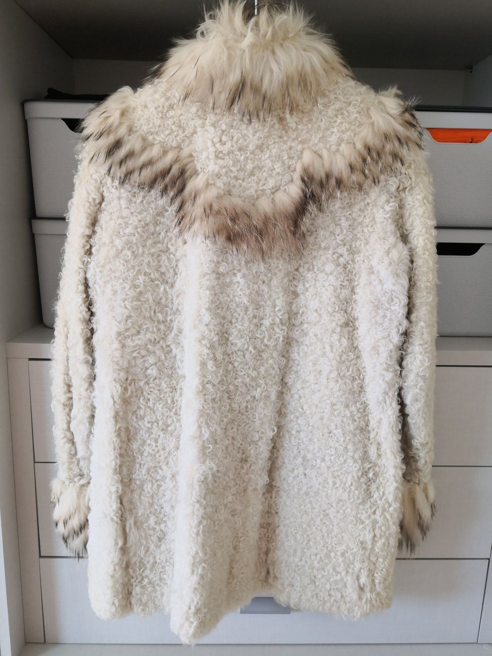 Saint Laurent Jacken: YSL – Pelzjacke – Neu (gemäss Beschreibung) aus Rancate von Solo_cose_belle 8