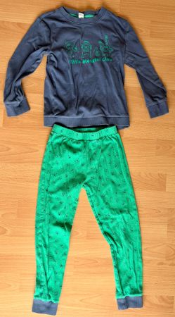 Pyjama - COOP Naturaline Gr. 122-128 Alien grau grün Nr. 2