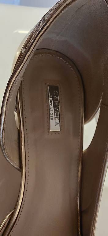 Scarpe da donna: Kurt Geiger, festliche Schuhe – Usato da Wolfhausen venduto da LoukAudio 1