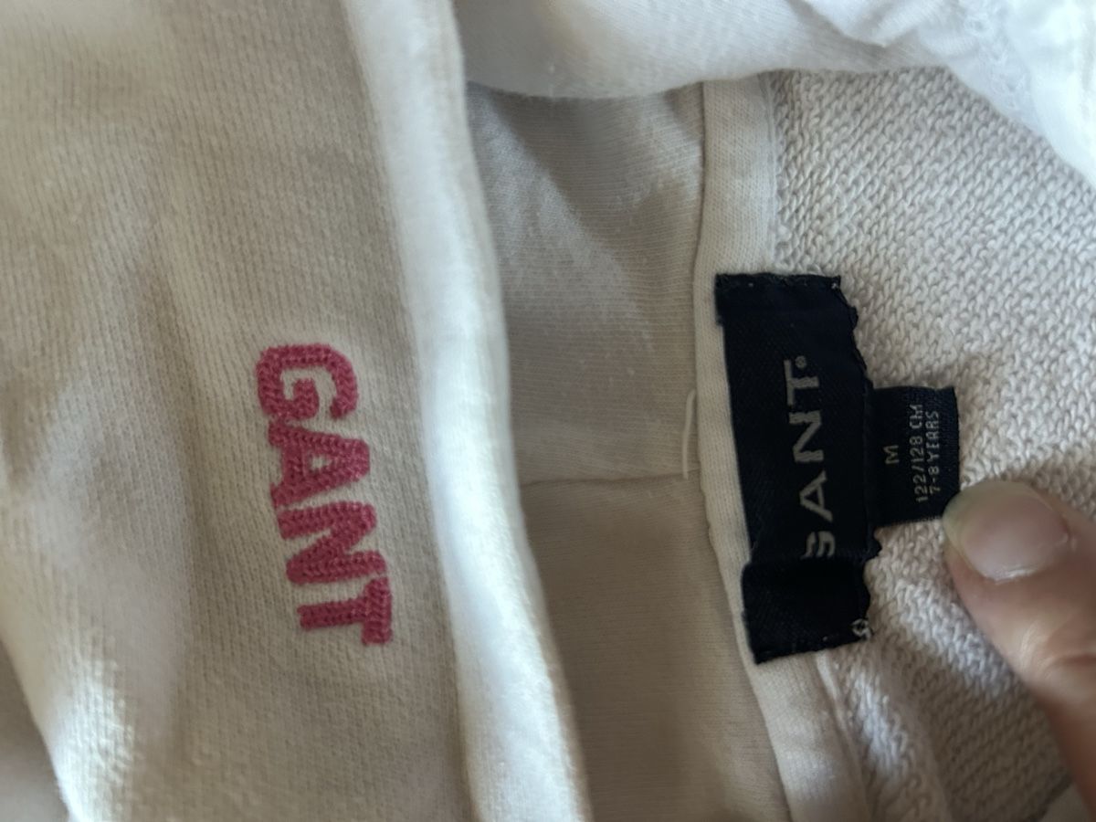 Gant Jacken & Mäntel: Sweat zippe GANT 122/128 – Gebraucht aus Daillens von guisepa 2