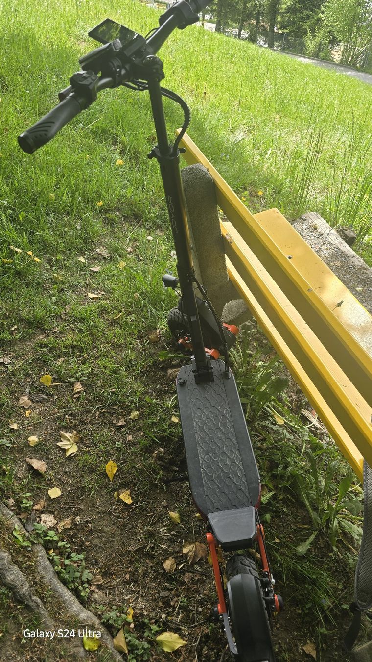 Altro: E-Scooter Yogor s10 dual Motor – Usato da Unterägeri venduto da cicu29 2