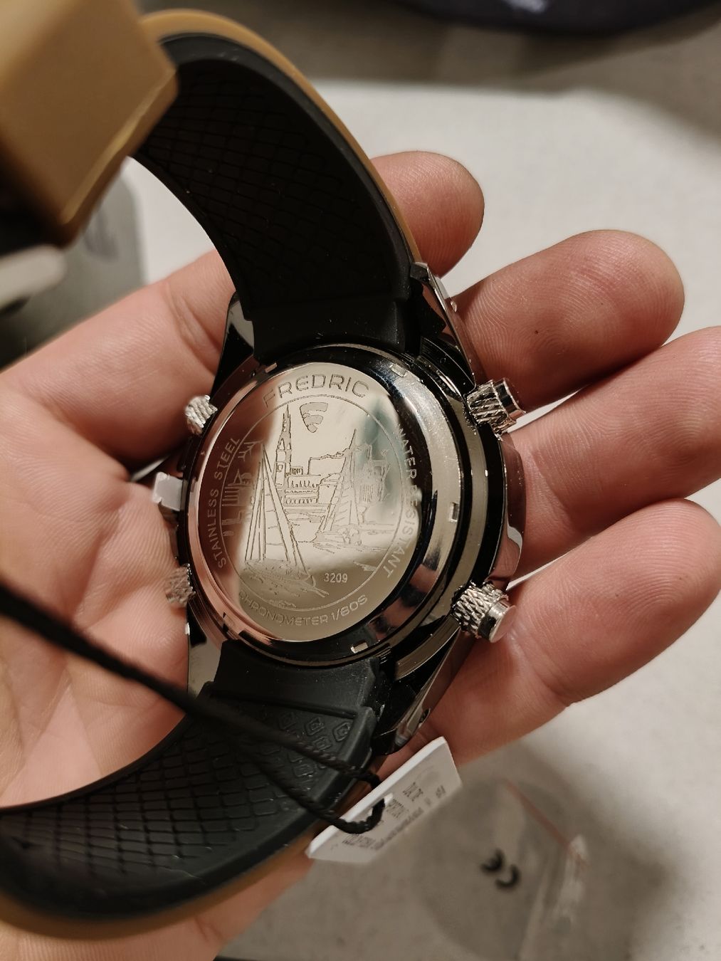 Orologi: Montre Fredric Chrono Quartz  – Nuovo e nell'imballaggio originale da Fétigny venduto da ott_bq96 4