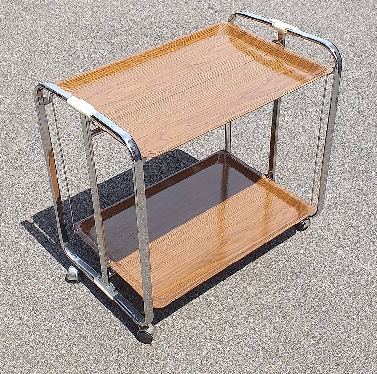 Carrelli di servizio: Servier-Boy/Wagen aus den 70er, klappbar – Usato da Winterthur venduto da BauTeilLaden2000