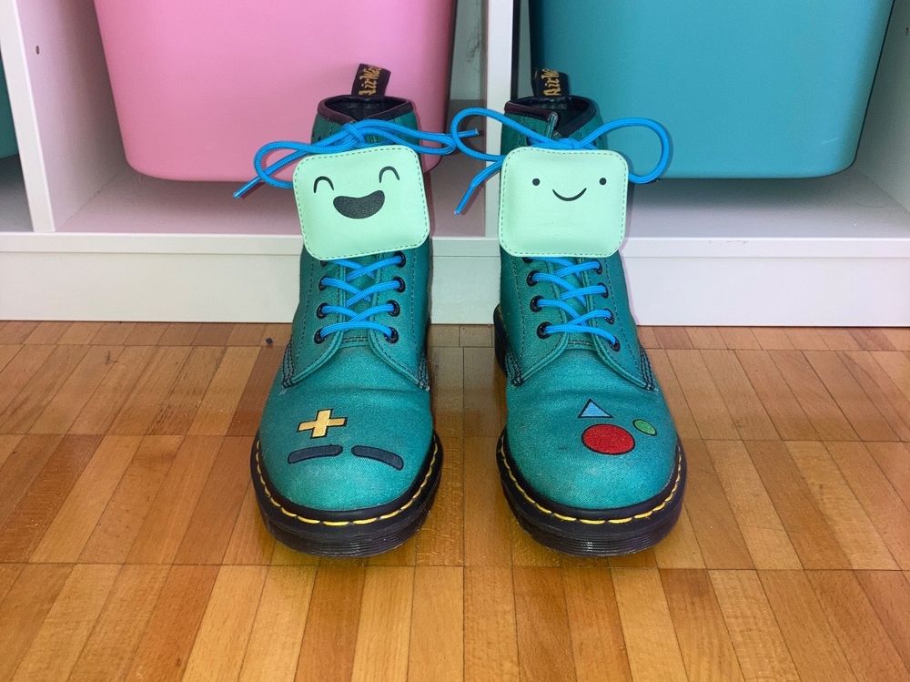 dr martens adventure time bmo