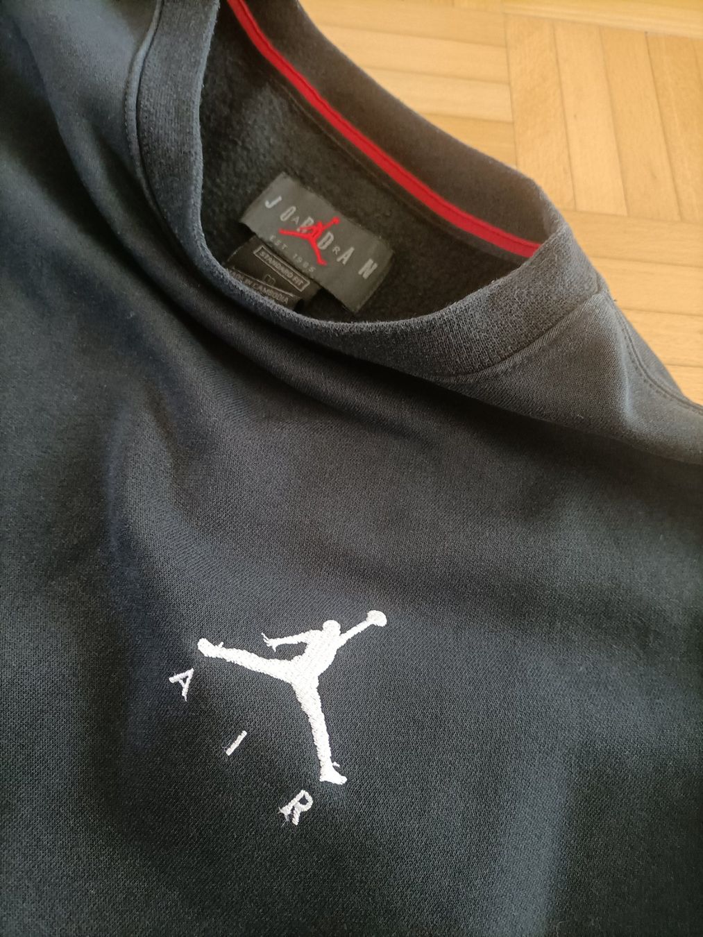 Jordan Pullover & Sweatshirts: Jordan Crew Unisex sweatshirt Large, black – Gebraucht aus Rotkreuz von Dima8 1