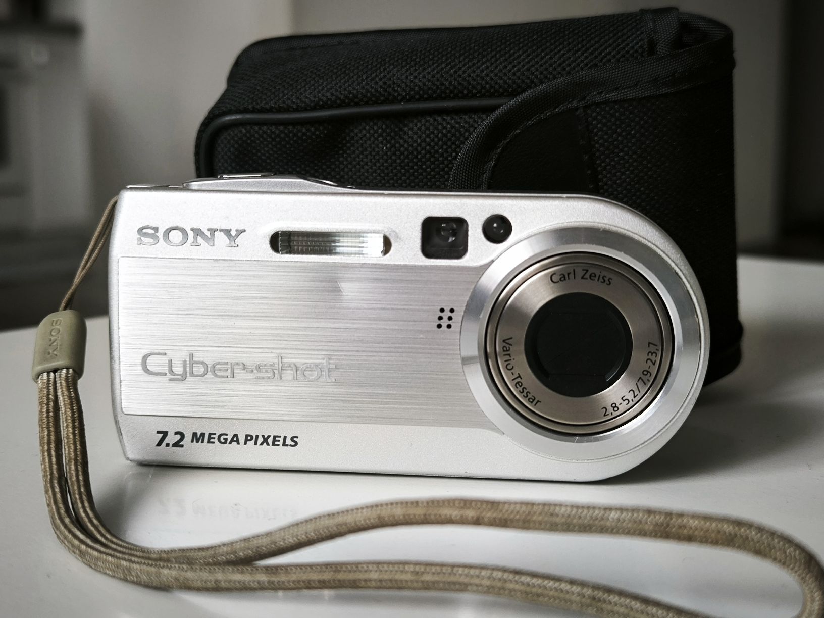 Sony Fotocamera: Sony Cybershot DSC P150 – Usato da Riaz venduto da vanucaptures