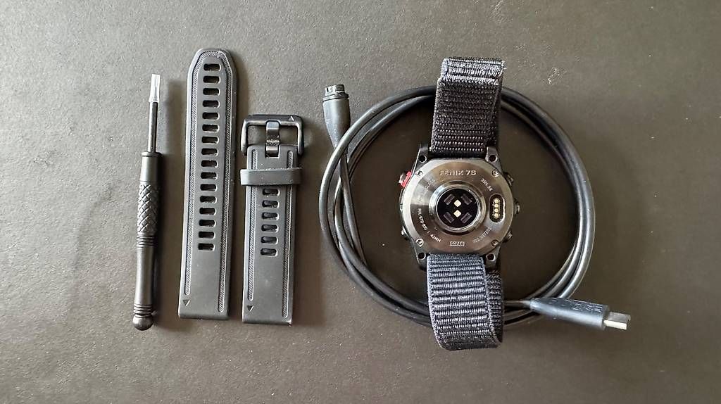 Smartwatch: Garmin Fenix 7s Solar – D'occasion à Wettswil par samuelvontobel 1
