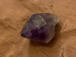 Amethyst Spitze geschliffen poliert 5,5cm mit Bergkristall