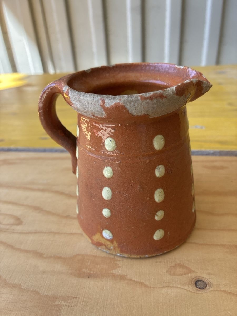 Carafes: Cruche en terre cuite décorée de points blanc – D'occasion à Lully FR par myr_pzt8 3