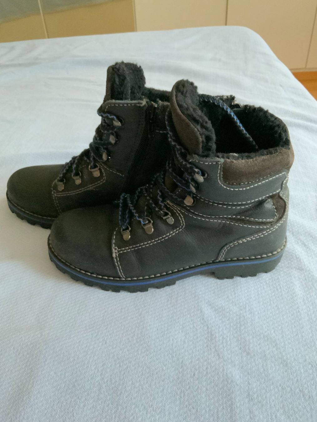 Schuhe für Jungen: Friboo Kinderstiefel Grösse 31 – Gebraucht aus Hombrechtikon von Uptowns 1