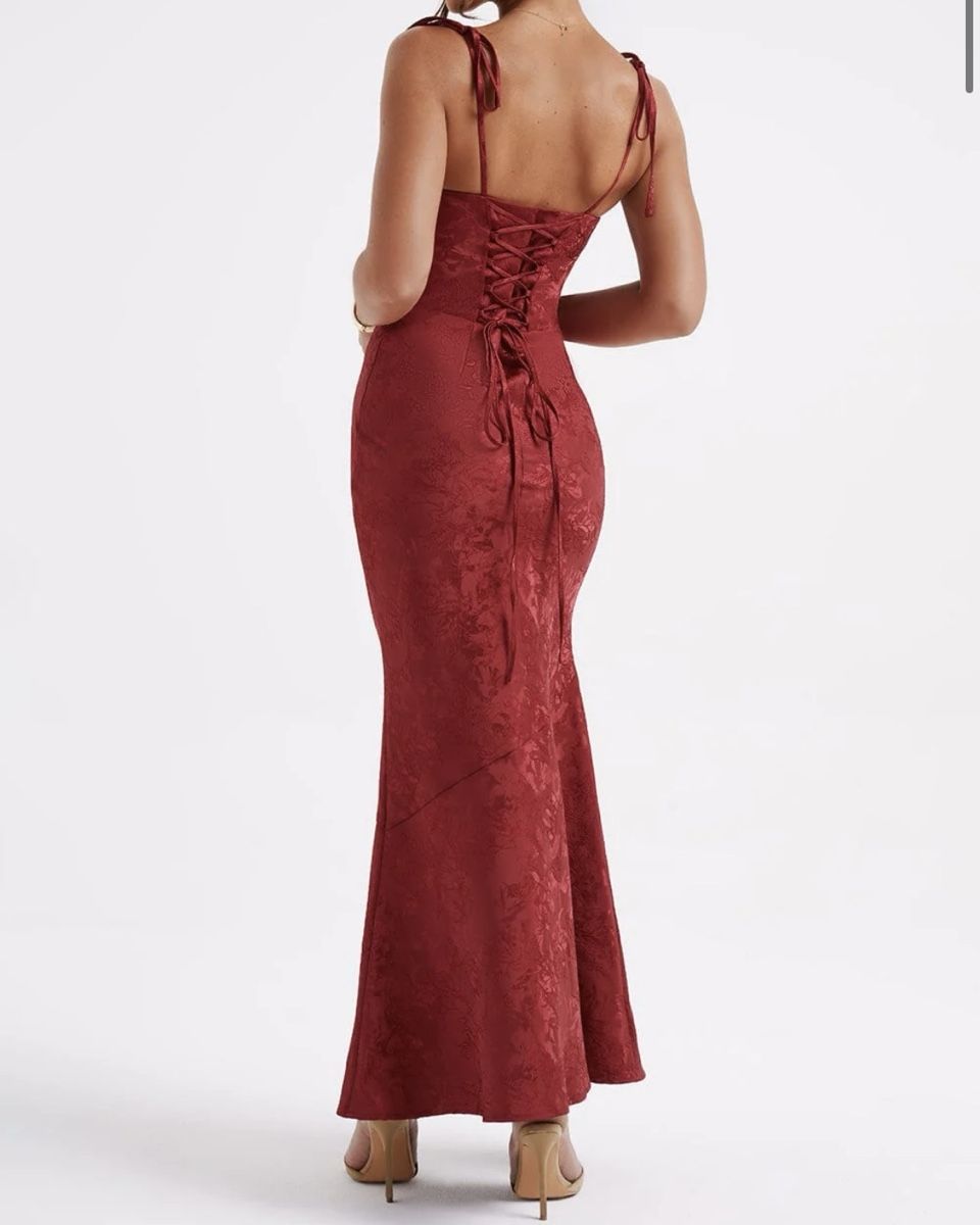 Kleider: Abschlusskleid/ elegantes Kleid – Neu (gemäss Beschreibung) aus Ettingen von ale_q6zz 3