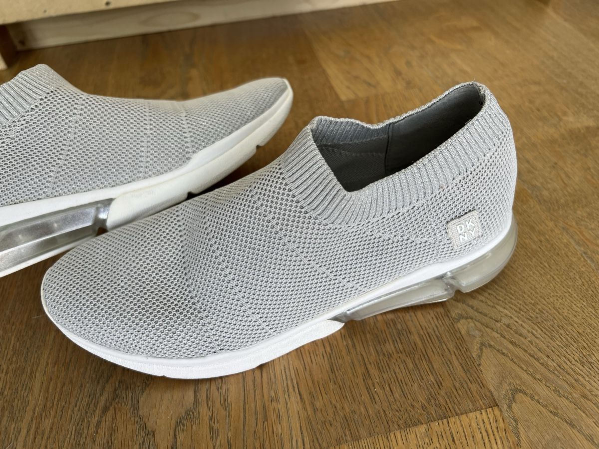 Scarpe da donna: DKNY Sneaker Gr.37.5 – Nuovo (secondo la descrizione) da Reinach AG venduto da innamac 1