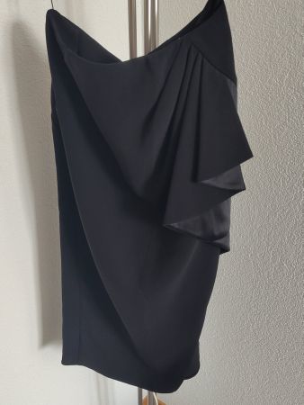 Altuzarra Rock, schwarz mit Volant Gr. 34 NEU