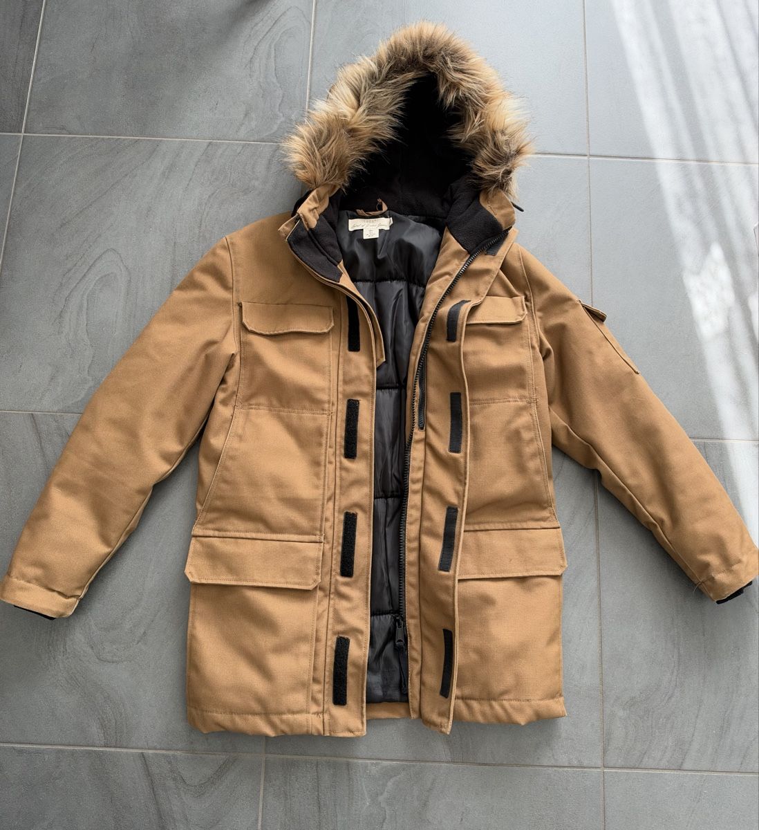 Vestes: Winterjacke – D'occasion à Schübelbach par cri_mh92