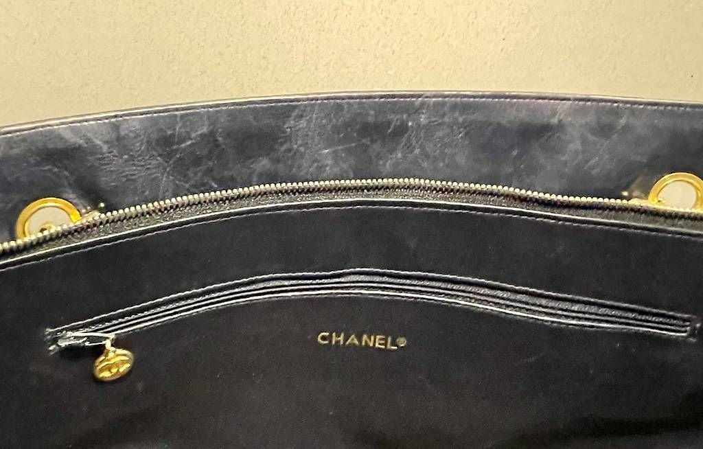 Borse da donna: Borsa a Tracolla Vintage Chanel Blu – Usato da Balerna venduto da mgi_gtp5 2