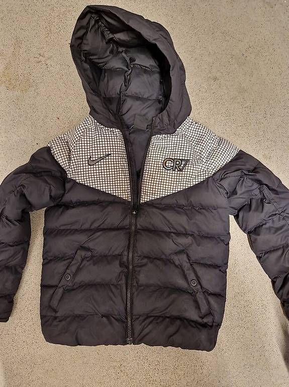 Giacche & Cappotti: Nike CR7 Winterjacke – Usato da Matten b. Interl venduto da pimkie84