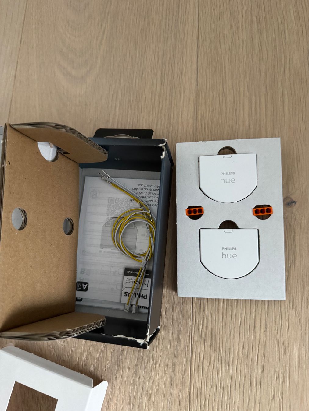 Philips Interrupteurs: Philips Hue Wandschalter Modul – Neuf (Voir description) à Niederrohrdorf par 54Belaadpa43 2
