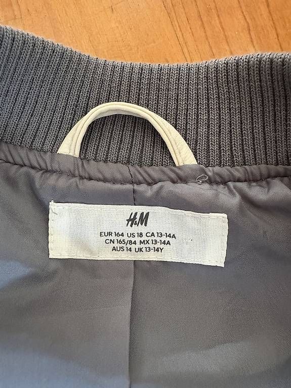 H&M Giacche & Cappotti: College Jacke von H&M NEU!! – Nuovo (secondo la descrizione) da Schüpbach venduto da digase 2