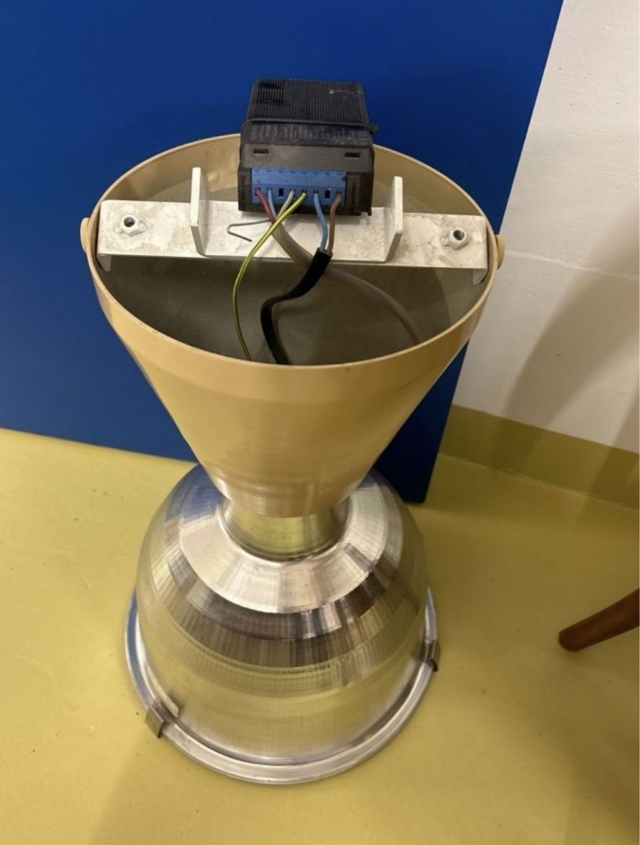 Lampade: Industrieleuchte, Lampe – Usato da Wohlen AG venduto da Ralf2000