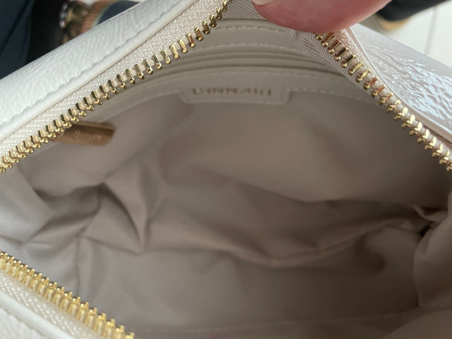 Taschen: Binnari Handtasche gebrochenes weiss – Neu (gemäss Beschreibung) aus Muttenz von einfach-schoen 1